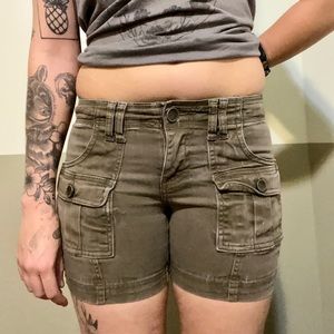 Olive Summer Shorts ☀️😎